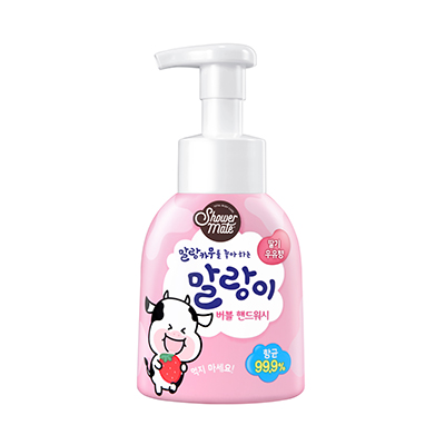 BỌT RỬA TAY DIỆT KHUẨN SHOWER MATE STRAWBERRY MILK ( Hương sữa dâu)